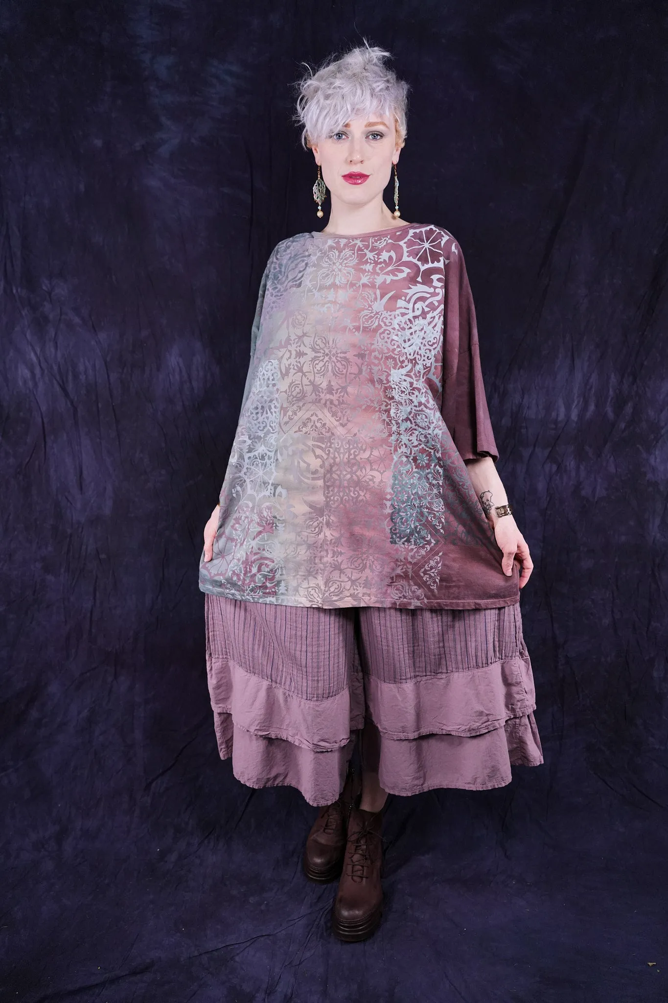 3348 Wide Crop Carassai Petaloon Rose Earth