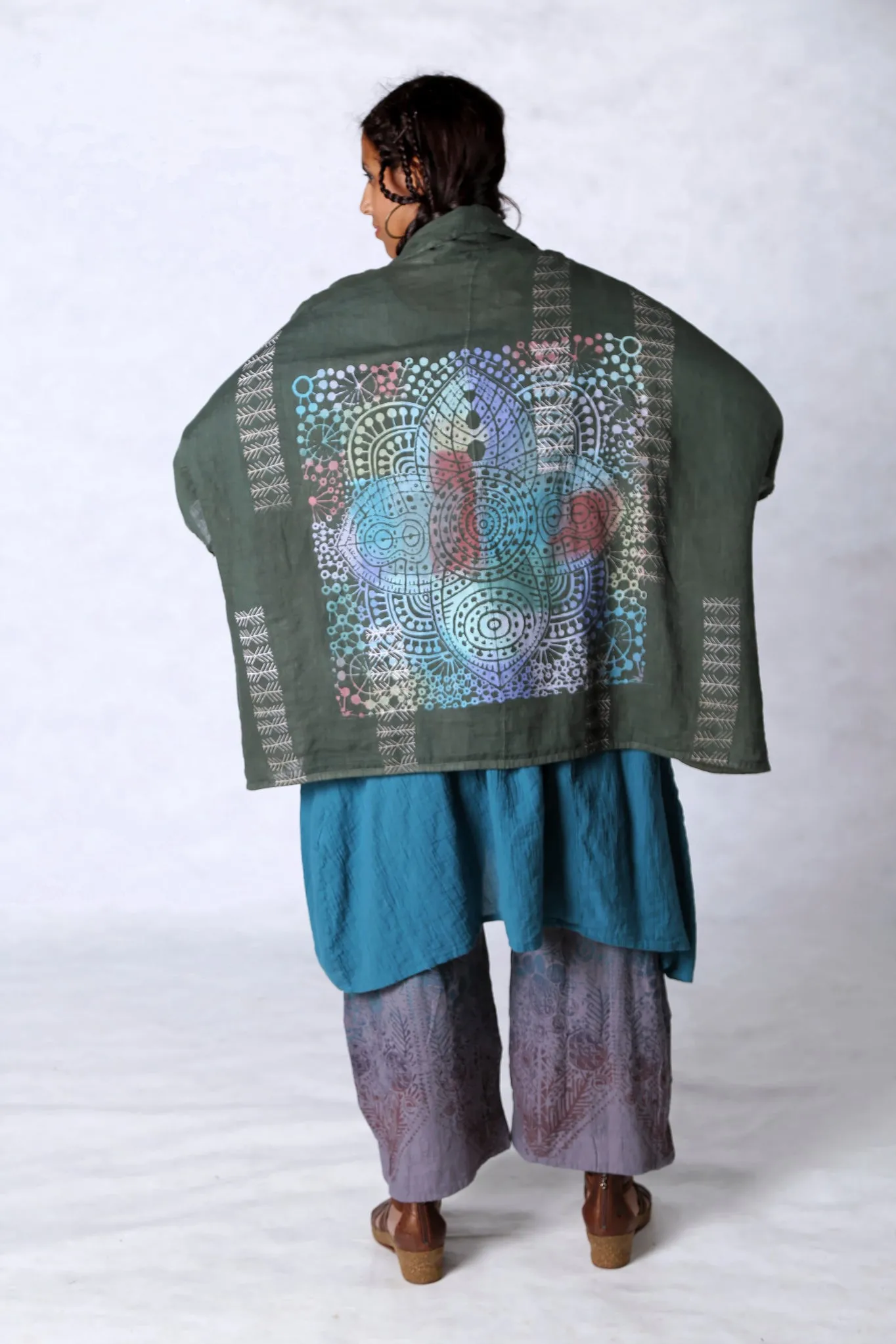 5230 Artful Summer Cardi Tourmaline Green