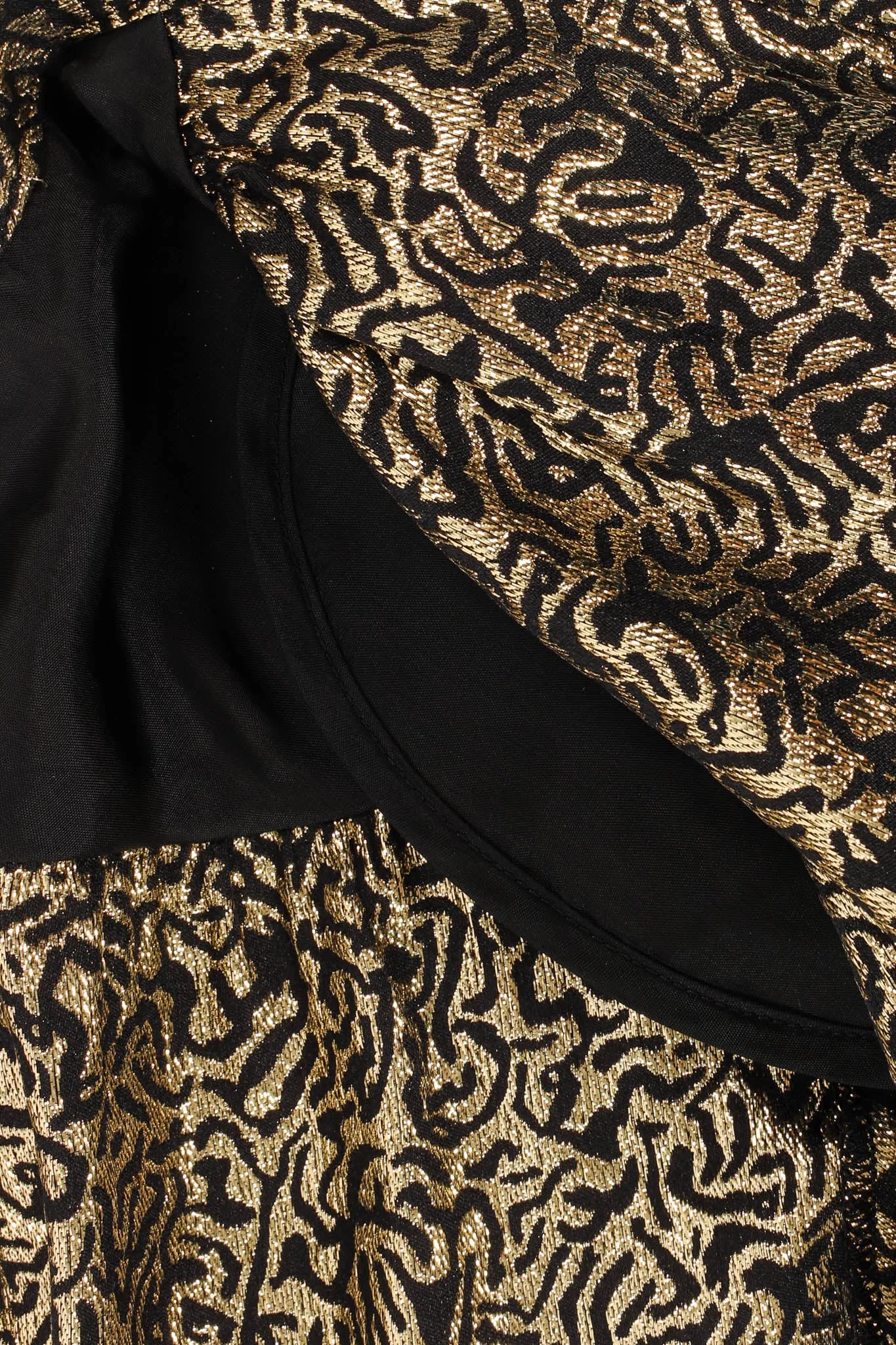 Abstract Lamé Open Wrap Blouse