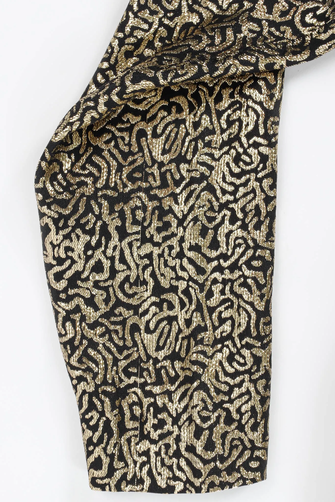 Abstract Lamé Open Wrap Blouse