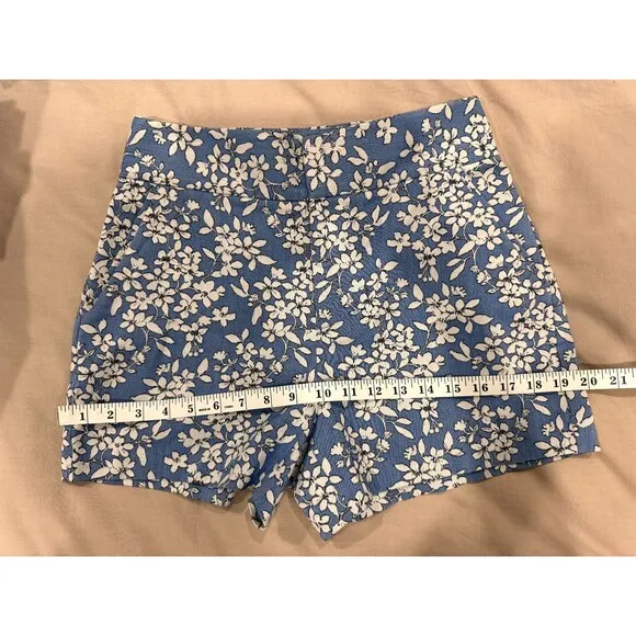 Alice   Olivia Cady High Waisted Shorts Floral Size S Pockets Embroidered Nylon