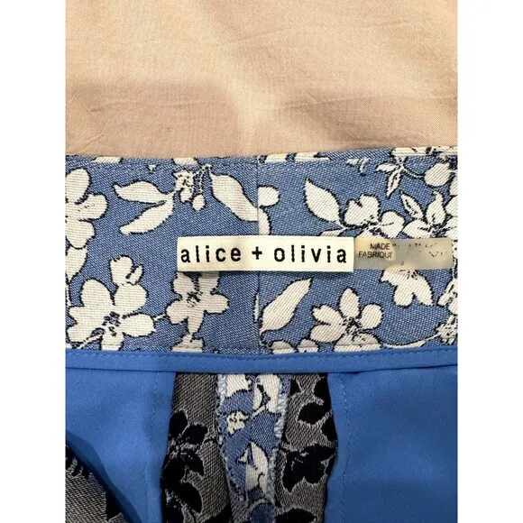 Alice   Olivia Cady High Waisted Shorts Floral Size S Pockets Embroidered Nylon