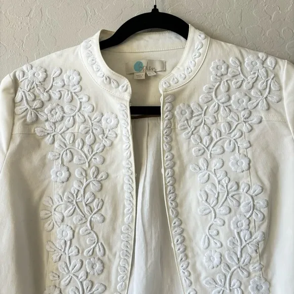 Boden White Julianna Floral Embroidered Jacket Blazer Coat Size 6 Preppy