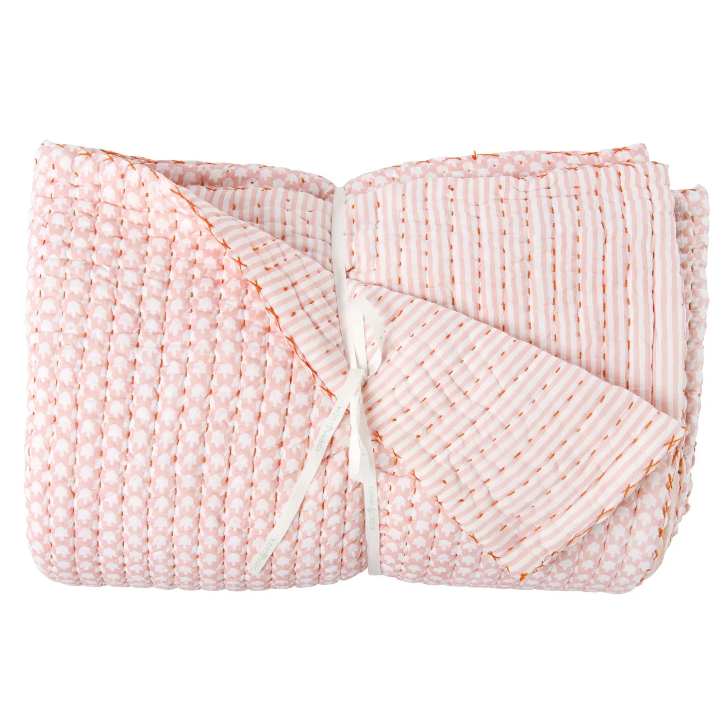 Contrast Stitch Razai Quilts
