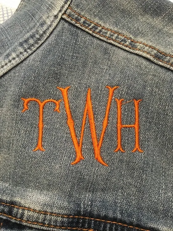 Custom Monogram With Motif