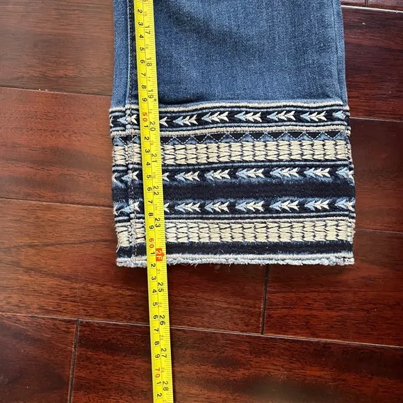 Driftwood Colette Jeans Crop Straight Embroidered Jeans Southwestern Aztec Sz 30