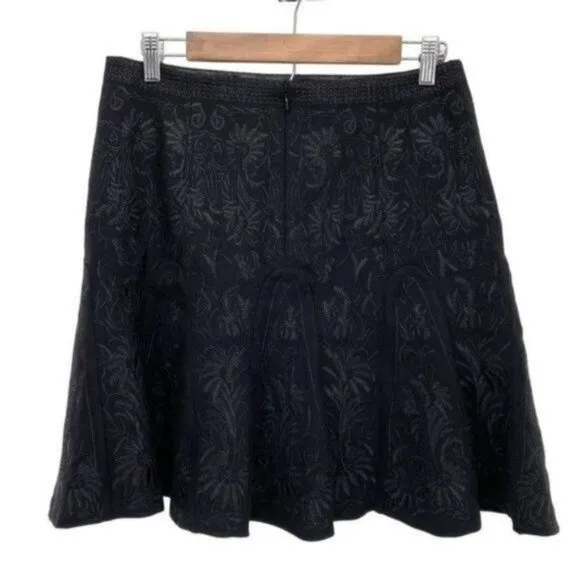 Elie Tahari Black Embroidered Floral Wool Blend A-Line Skirt