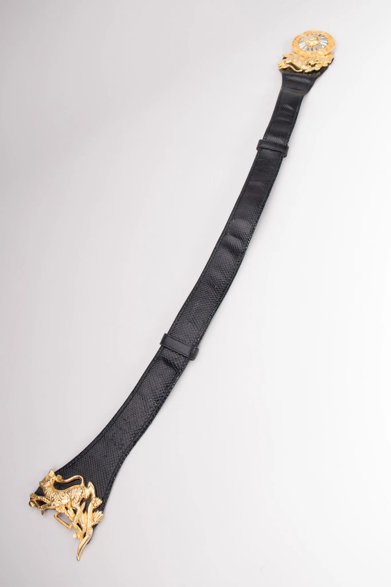 Foo Dogs Medallion Belt
