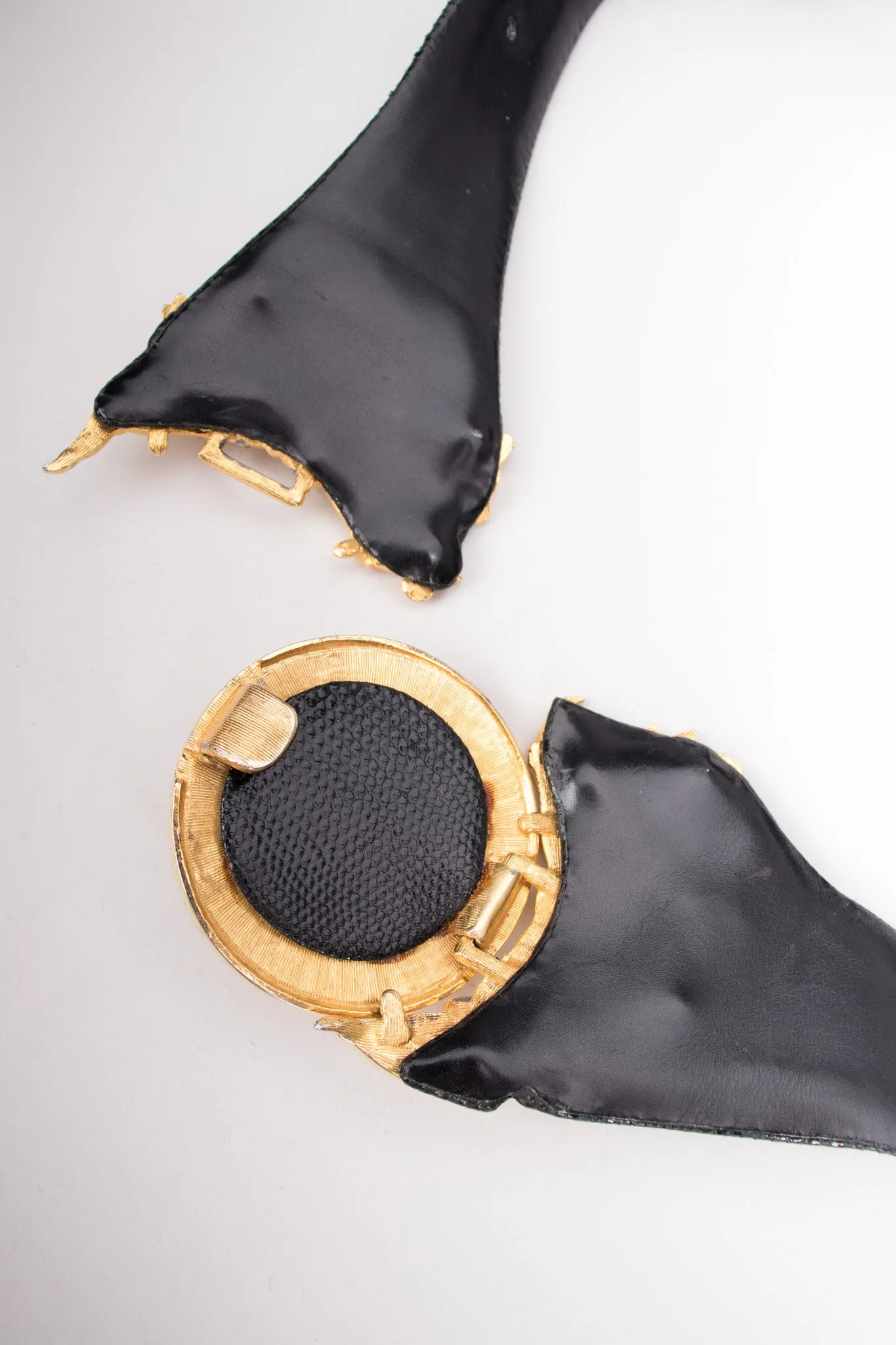 Foo Dogs Medallion Belt