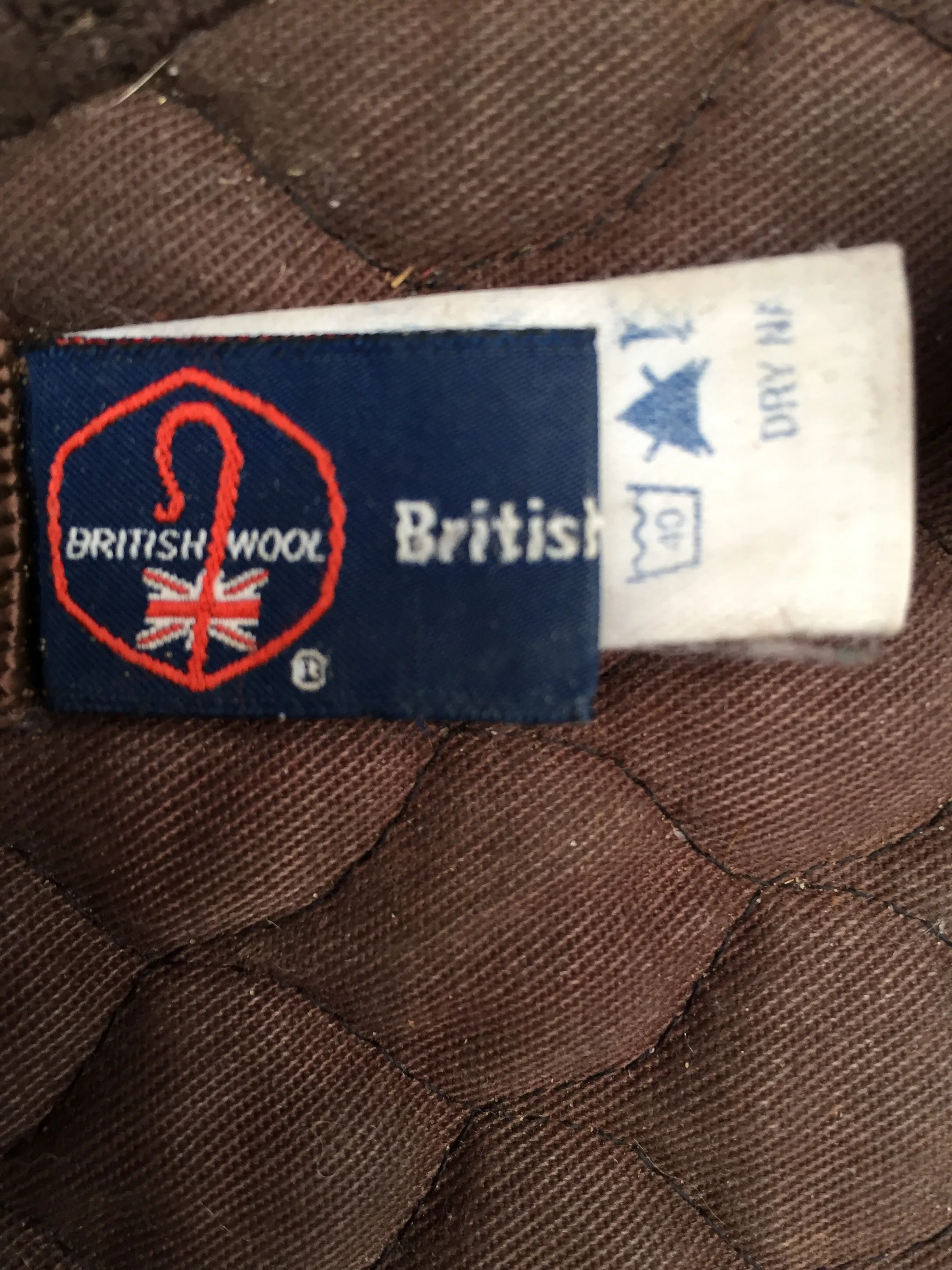 Griffin hiWither nuumed brown numnah with British wool half pad large FREE POSTAGE