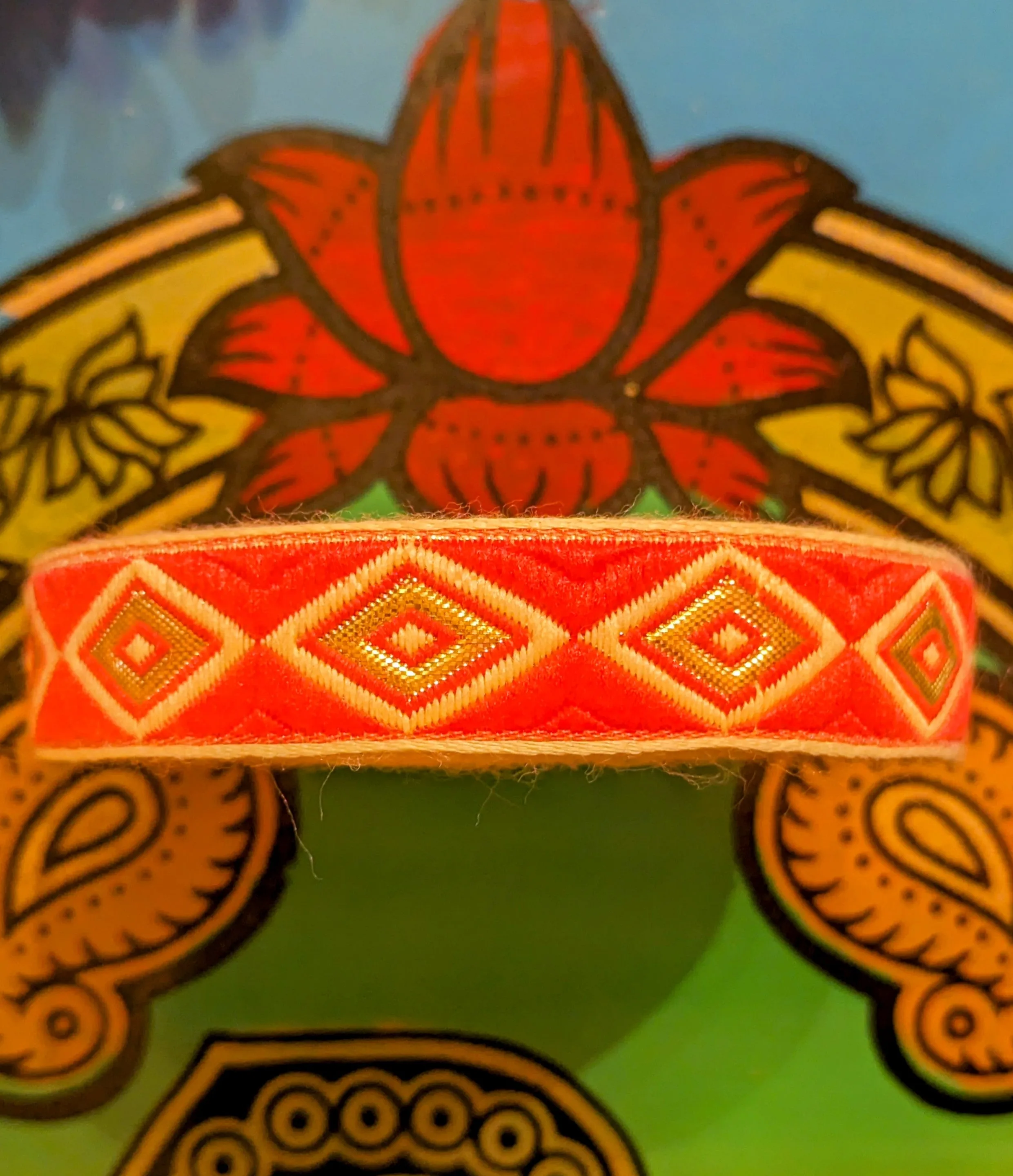 Indian borders - narrow geometric