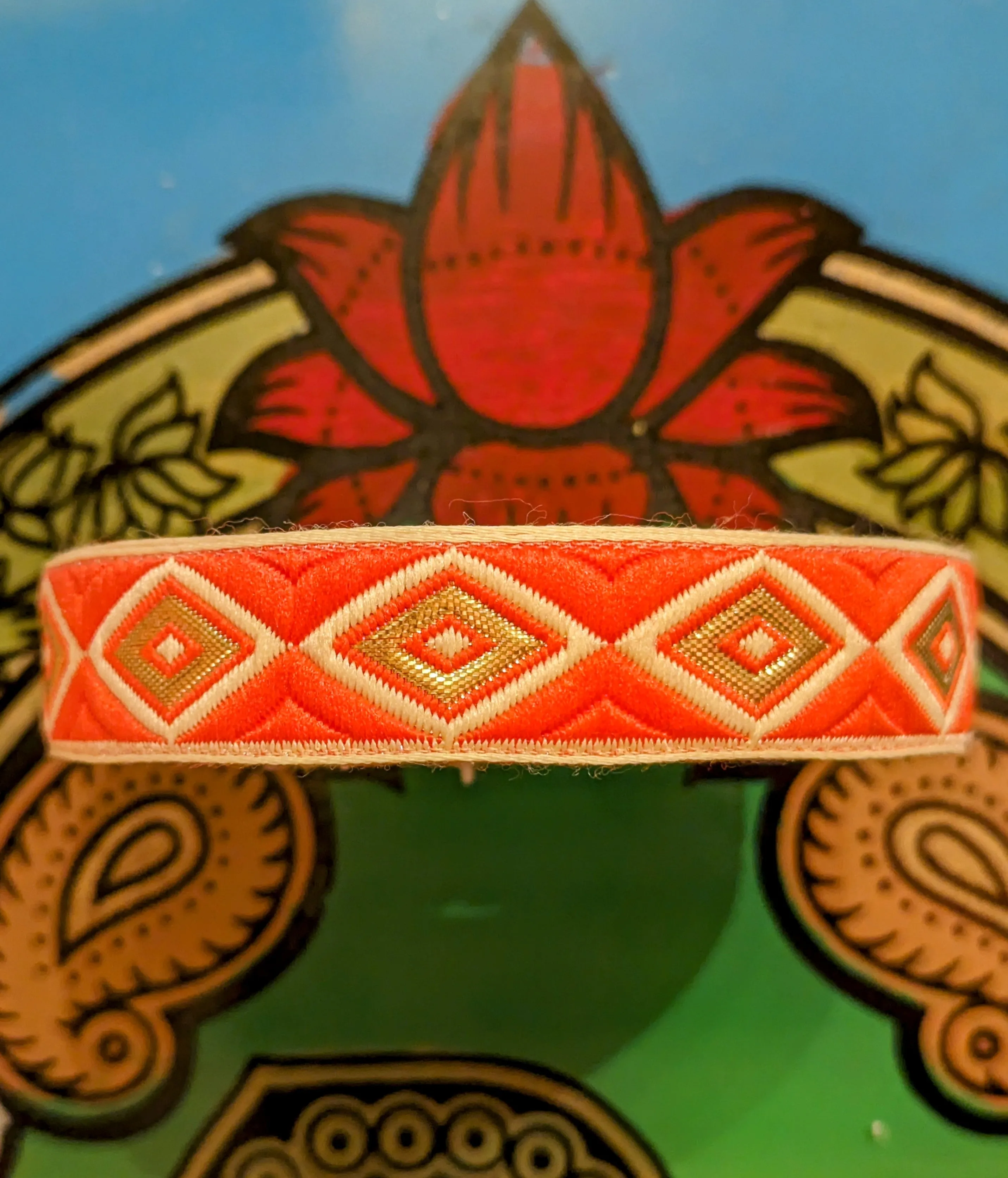 Indian borders - narrow geometric