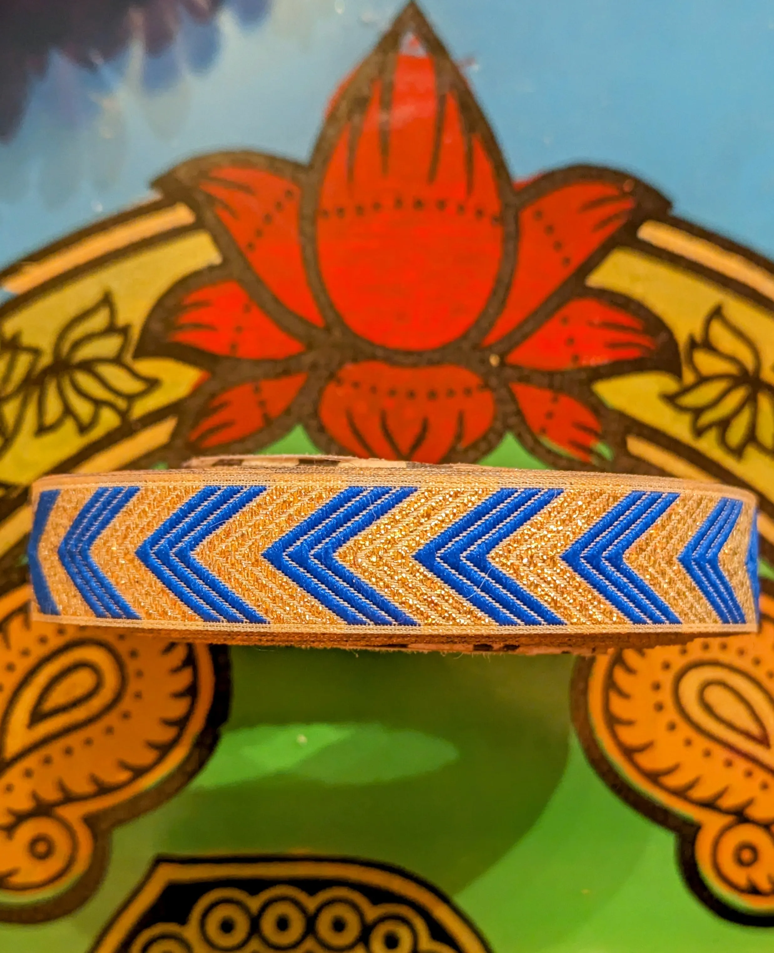 Indian borders - narrow geometric