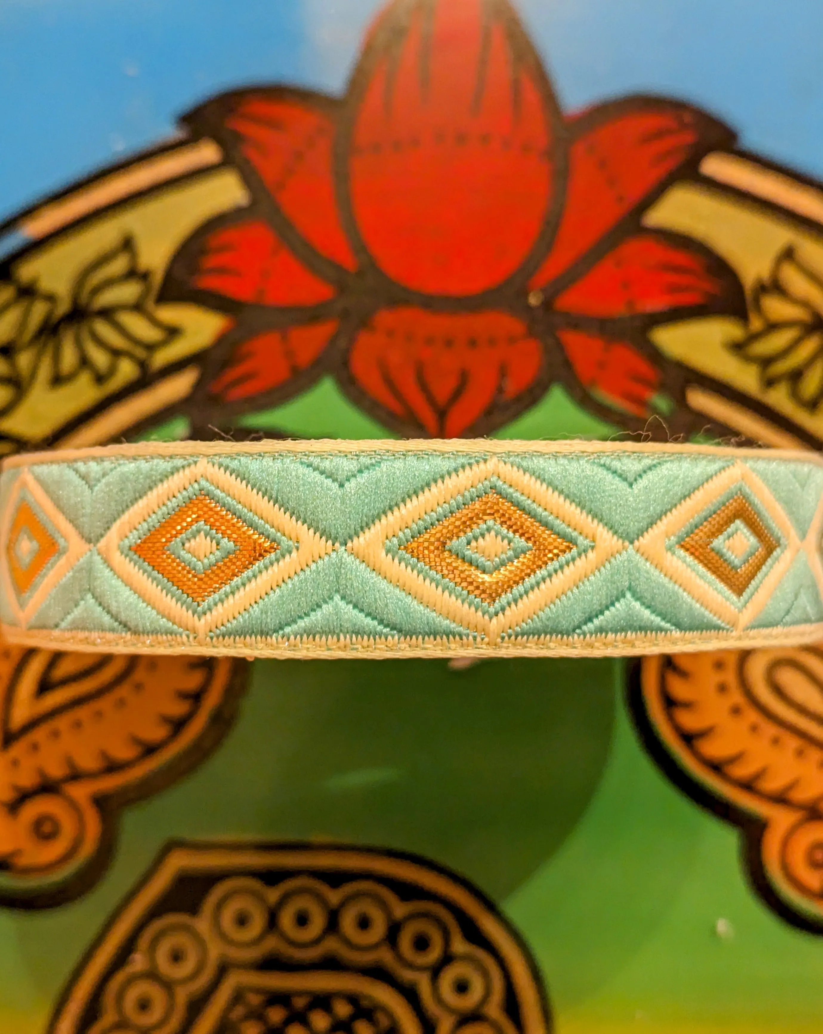 Indian borders - narrow geometric