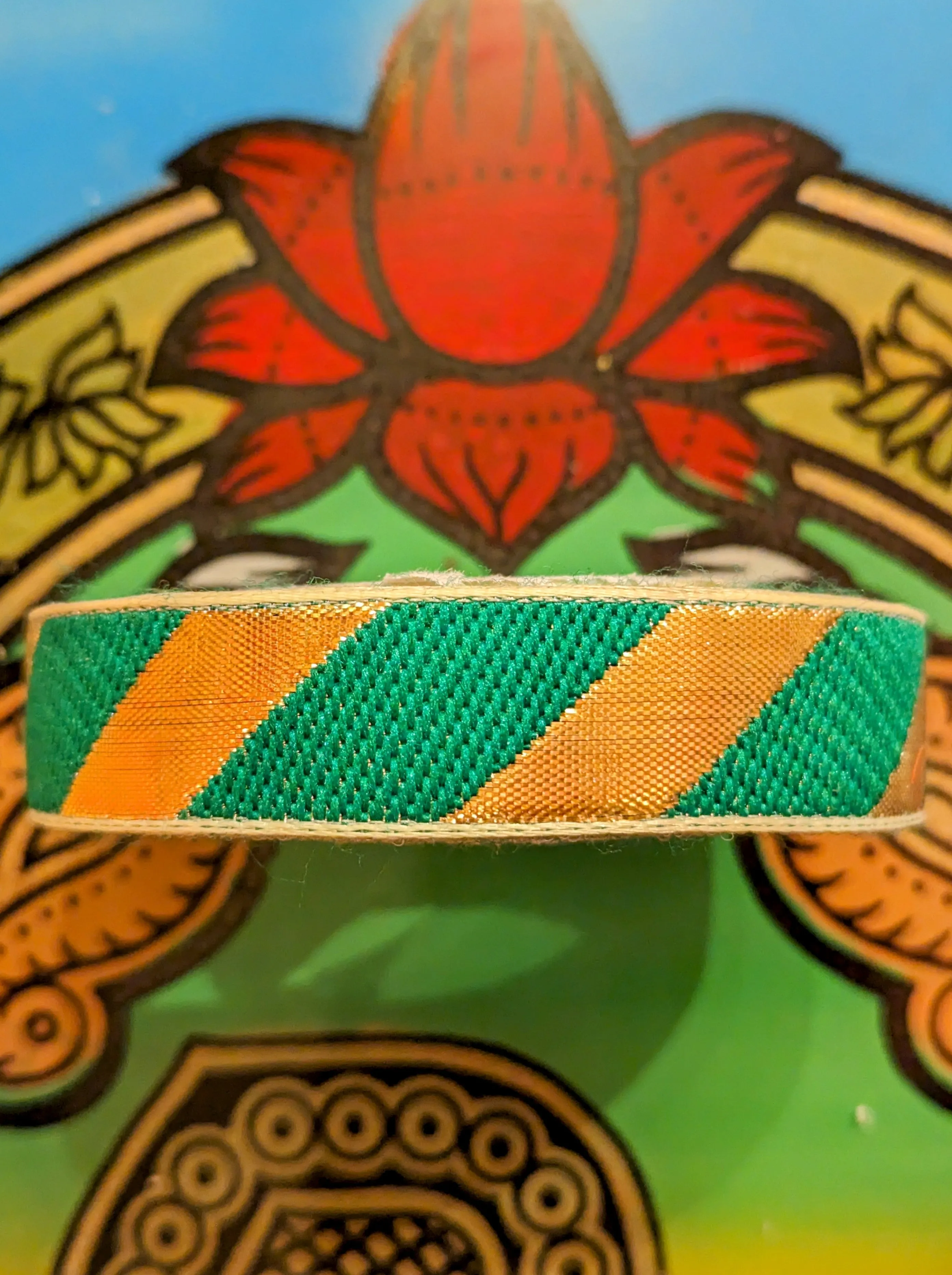 Indian borders - narrow geometric