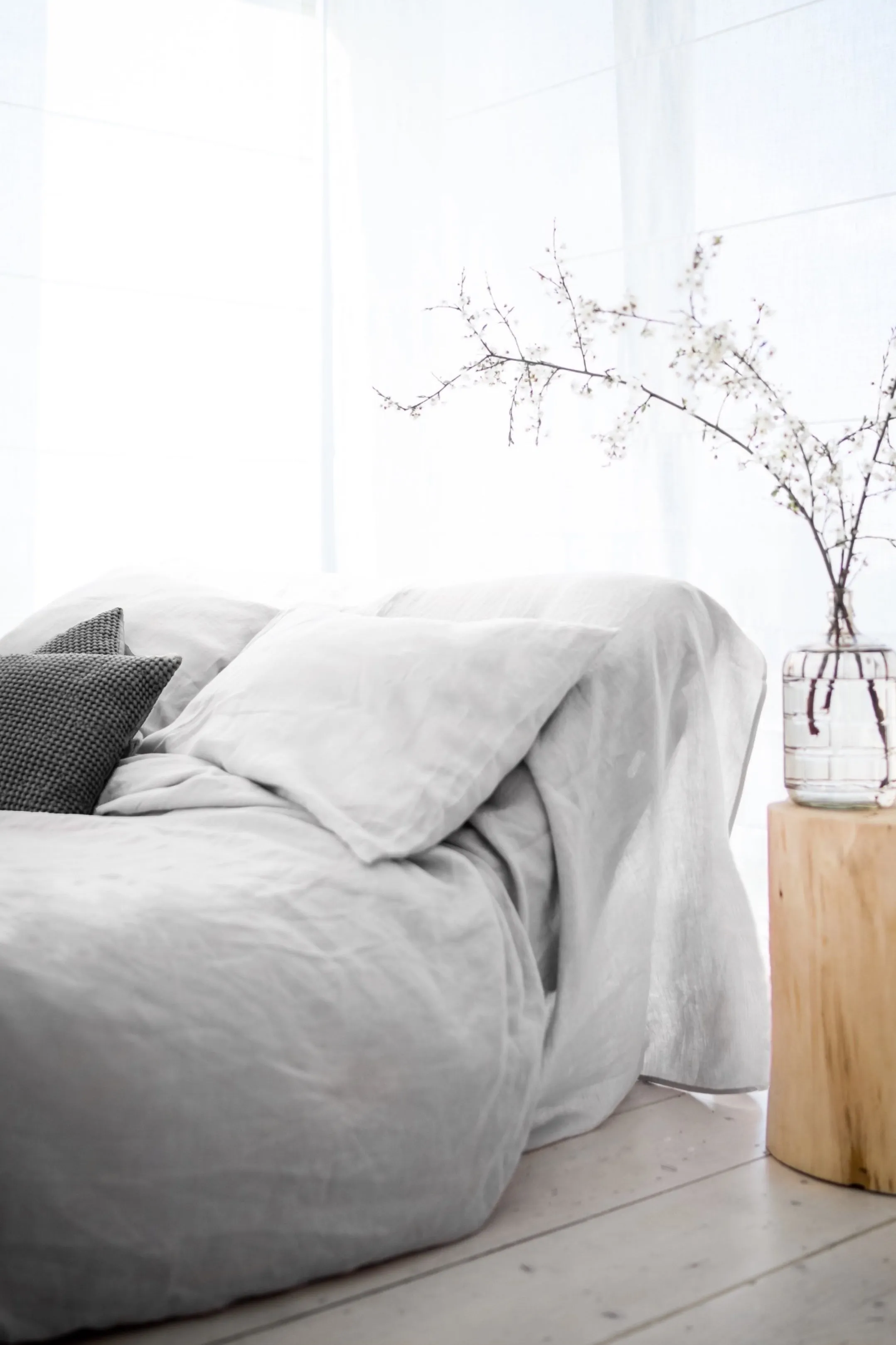 Linen flat sheet - light gray