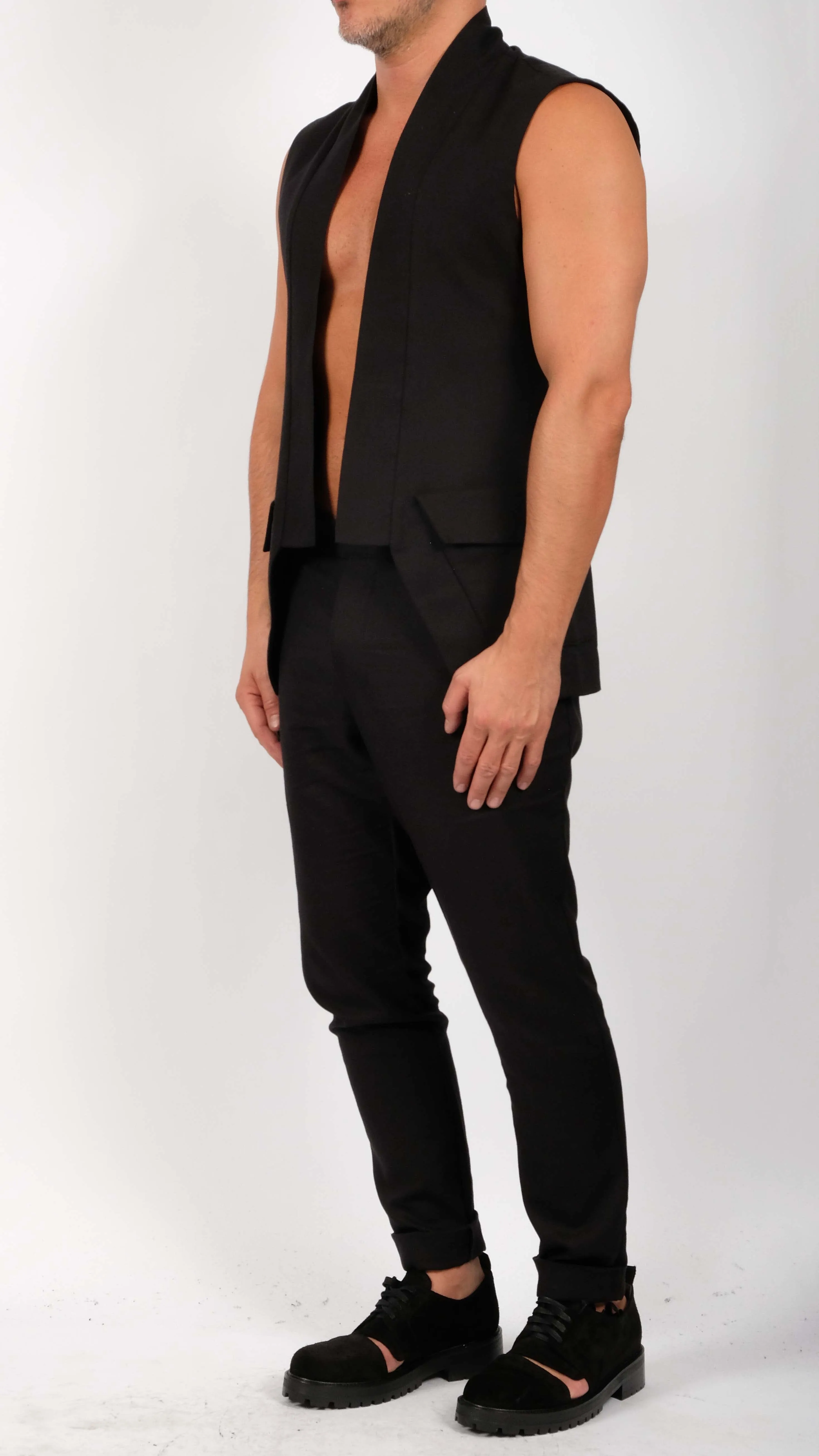 Linen Sleeveless Blazer