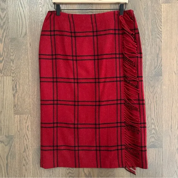 Liz &amp; Co. Wool Blend Fringed Midi Faux Wrap Blanket Skirt Red and Black Medium