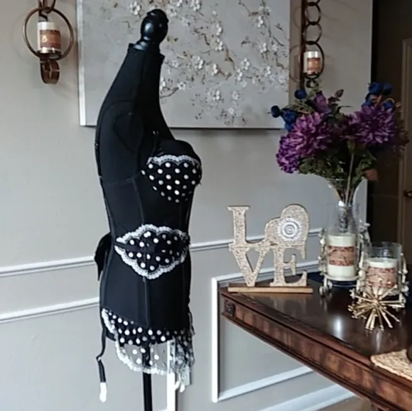 New Super Sexy Victoria's Secret Black And White Bustier Corset With Gar…