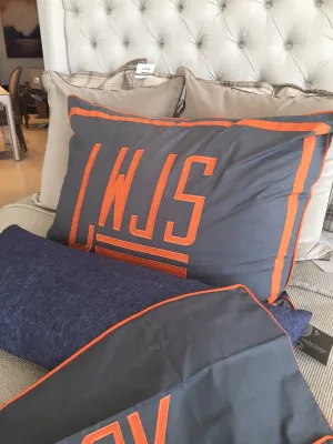 New York Decorative Pillow * CUSTOMIZABLE *