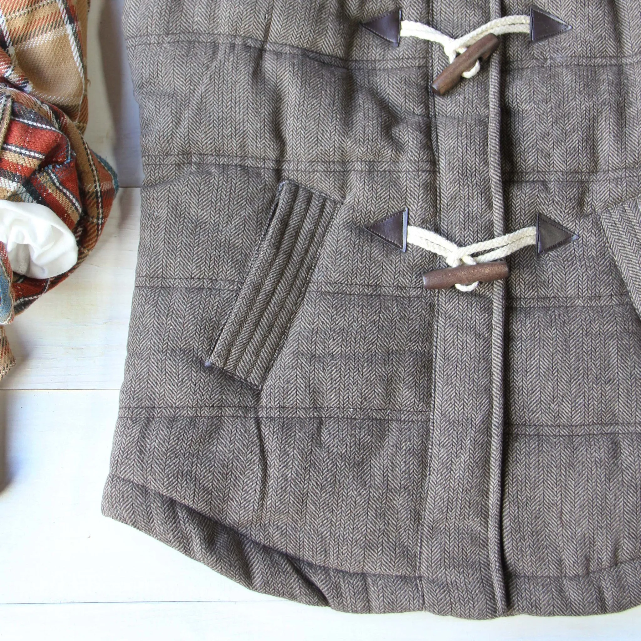 Northlight Toggle Vest
