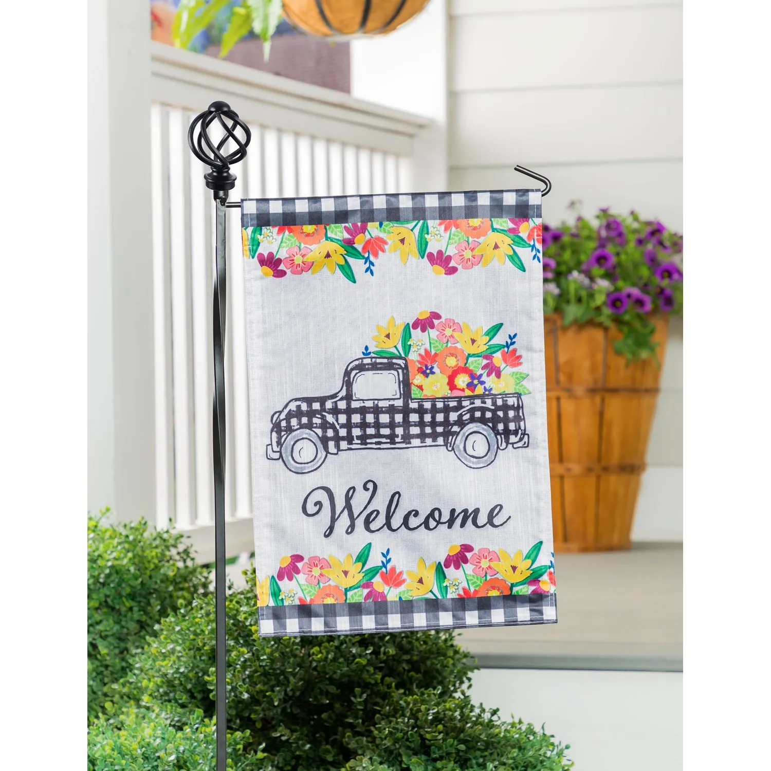 Plaid Truck Floral Garden Strié Flag,14t9709