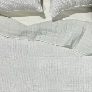 Quilt - Bright White Waffle Quilted
