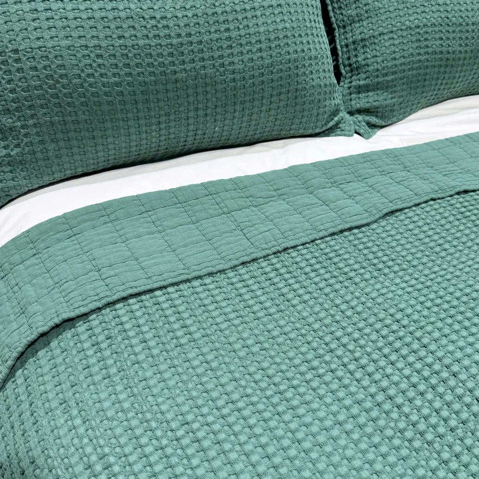 Quilt - Forest Green Waffle Quilted
