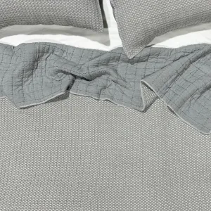 Quilt - Grey Waffle Quilted