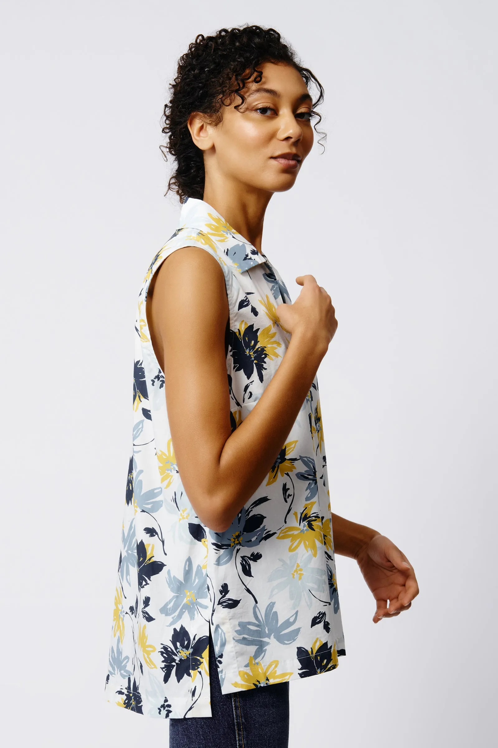 Rita Sleeveless Collared V-Neck - Seafoam Floral