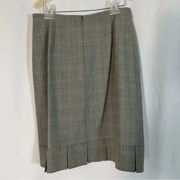 Tahari Arthur S. Levine Grey and Green Plaid Skirt Suit, Pleated Hem