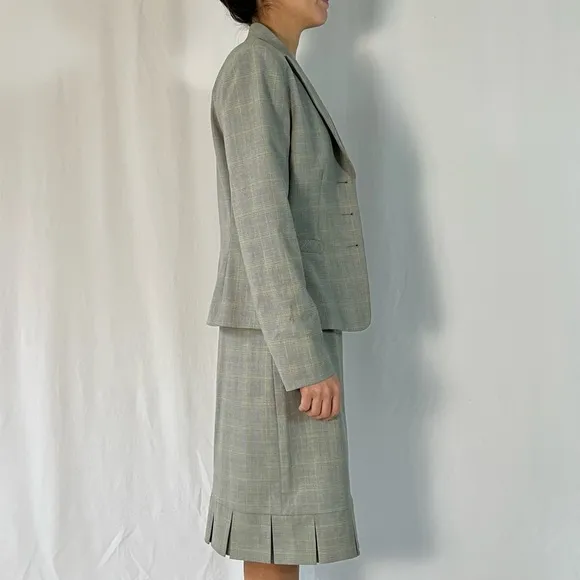 Tahari Arthur S. Levine Grey and Green Plaid Skirt Suit, Pleated Hem