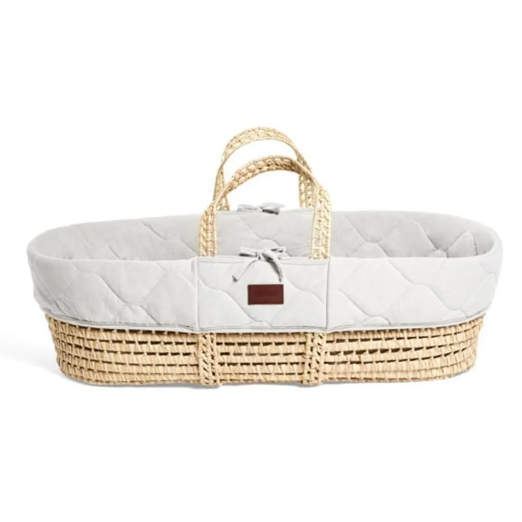 THE LITTLE GREEN SHEEP Natural Quilted Moses Basket & Mattress - Dove