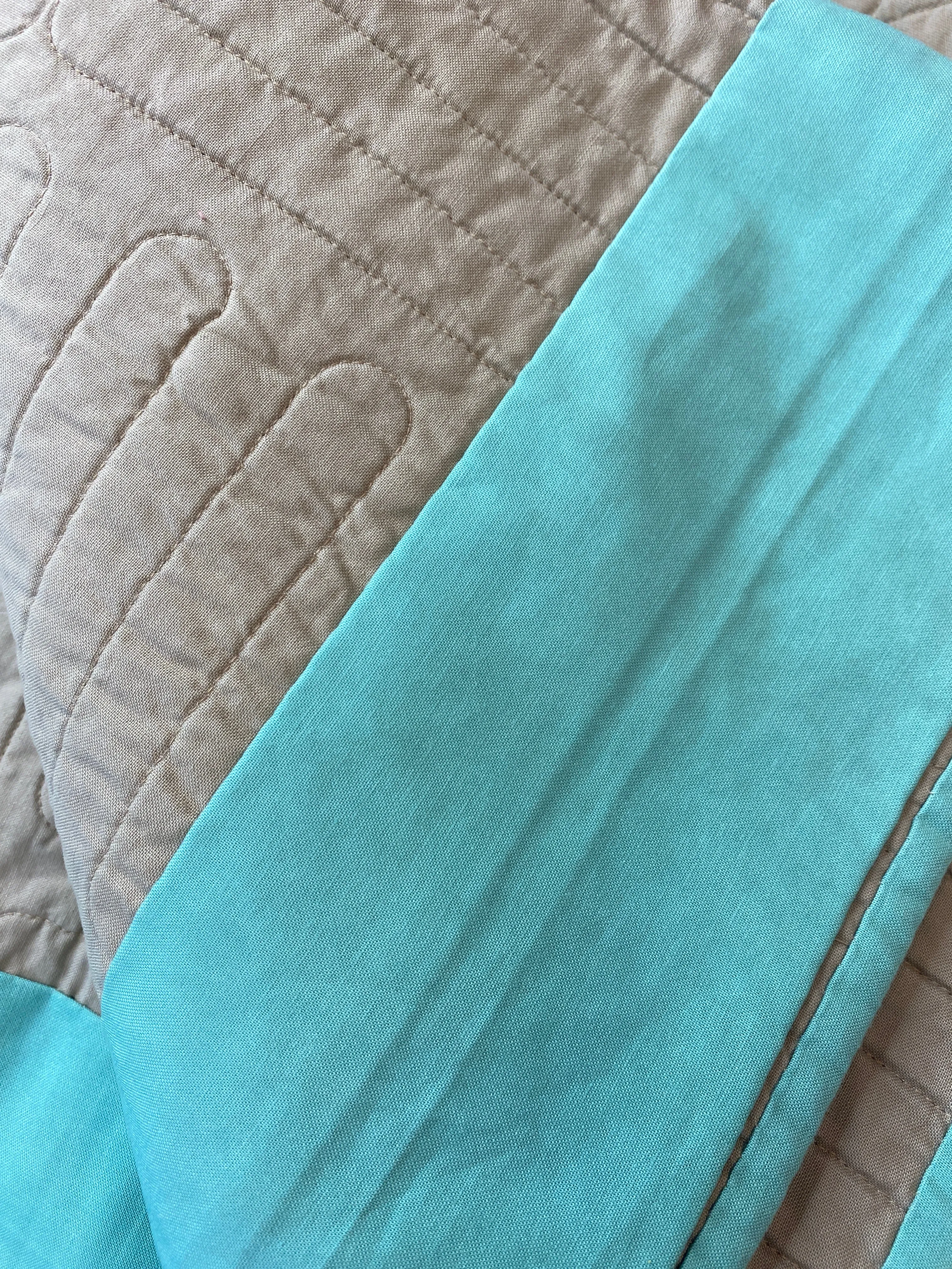 To The Point {Handmade Quilt by Amy Ellis}