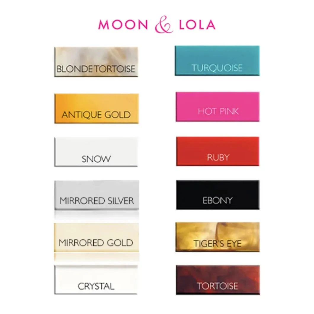 Vineyard Oval Monogram Pendant Necklace by Moon and Lola