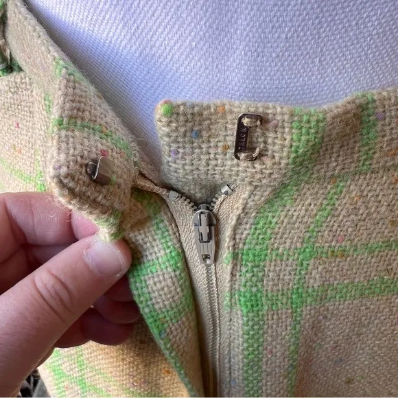 Vintage 1960’s cream &amp; lime green wool plaid a/line skirt