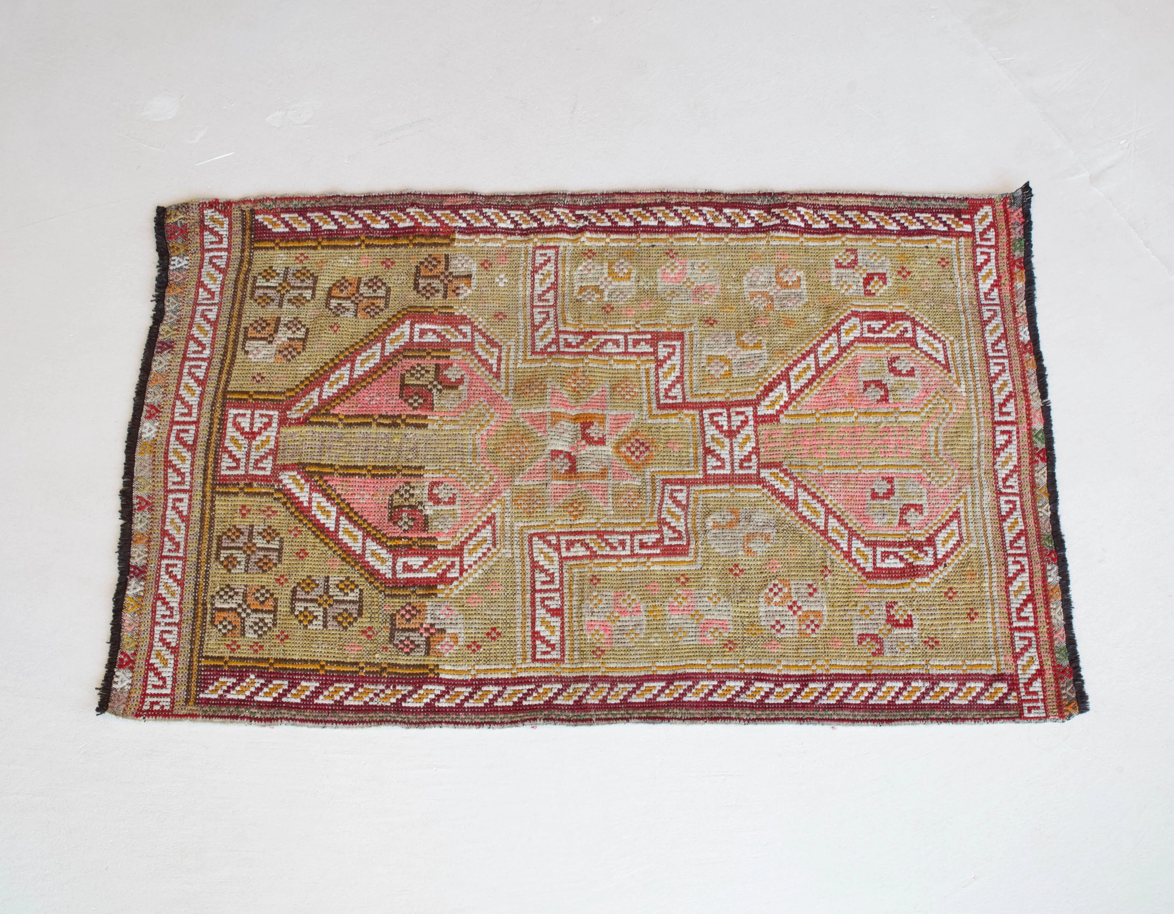 Vintage Mersin Mut Cicim Kilim Rug 3'9"x5'
