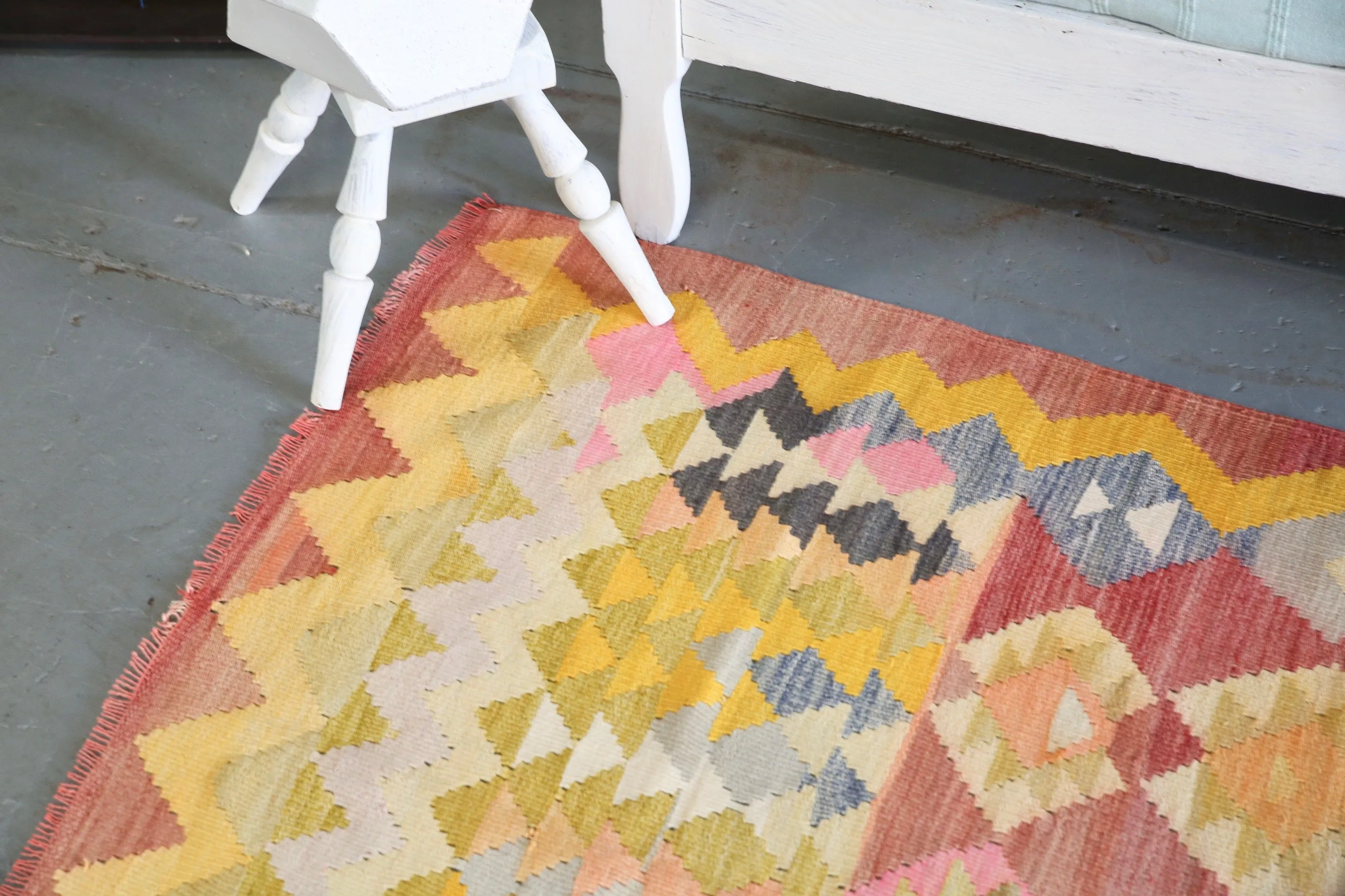 Vintage Milas Bencik Kilim 4.2ftx5.11ft