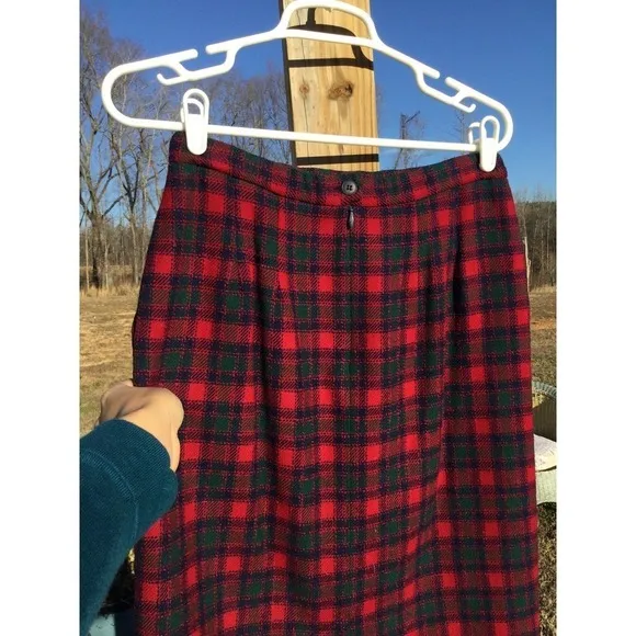 Vintage Pendleton womens a-line wool skirt 10p 10 petite red plaid tartan