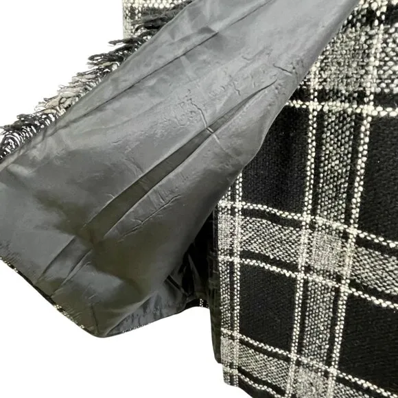 Vintage Talbots Petites Black White Plaid Wool Wrap Fringed Maxi Skirt Size 2P