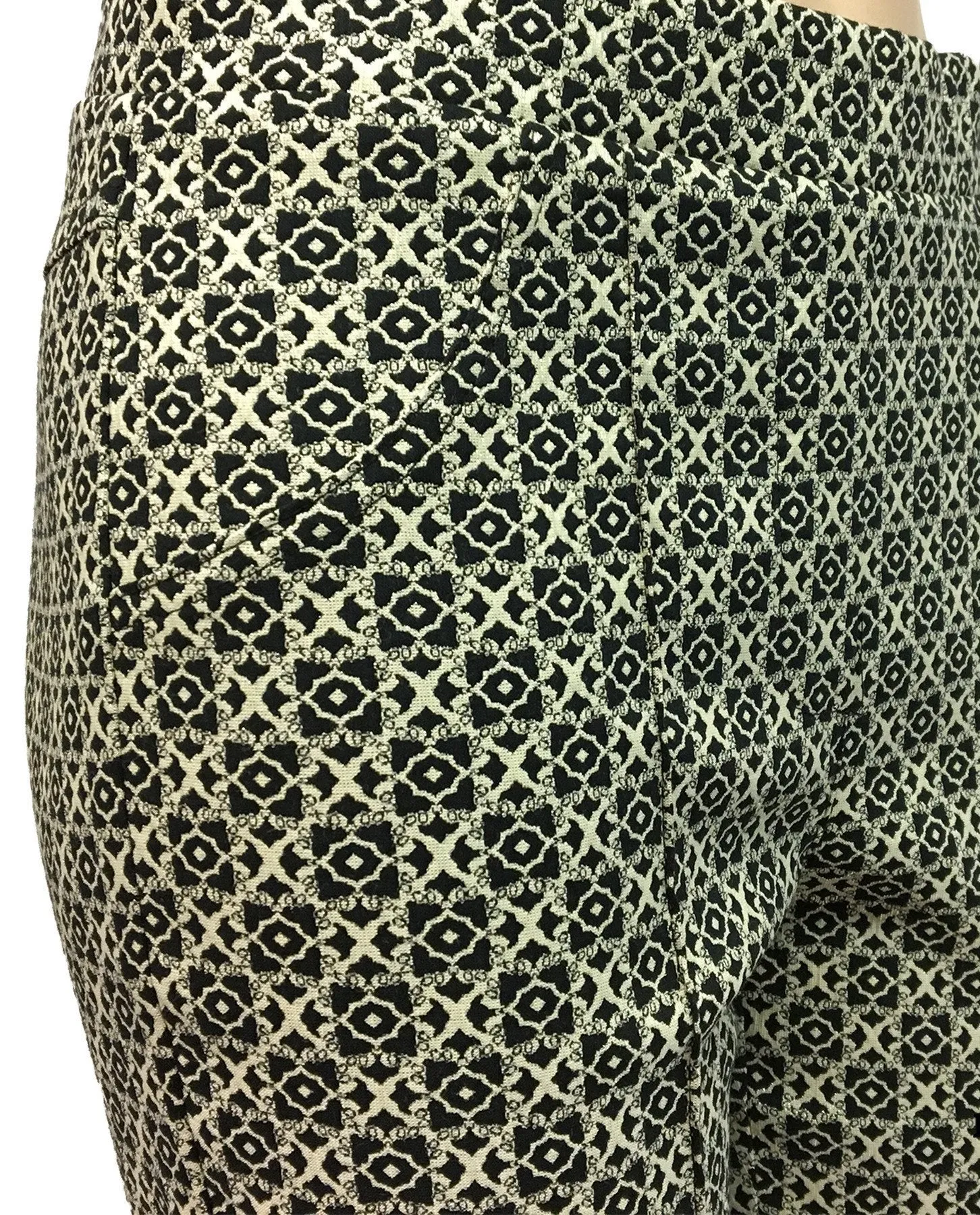 Women's Joseph Ribkoff | Slimming Pull On Pant | Black and Metallic Gold