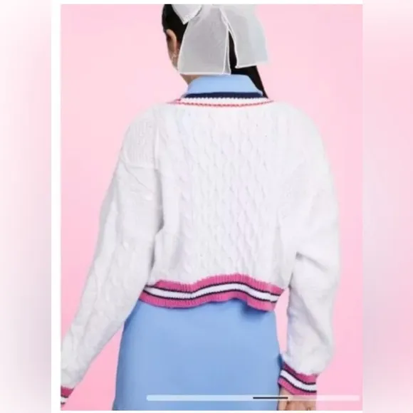 XO Kitty Hello Kitty Forever 21 Collab Cropped Knit Cardigan Size Mexium