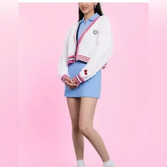 XO Kitty Hello Kitty Forever 21 Collab Cropped Knit Cardigan Size Mexium